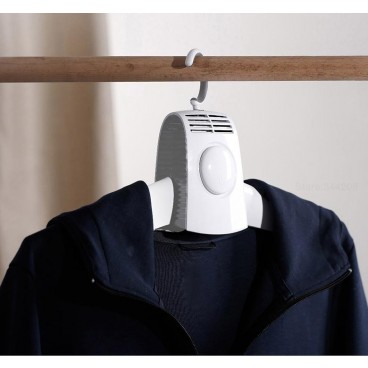 Umeras cu uscator electric si accesorii pentru incaltaminte
